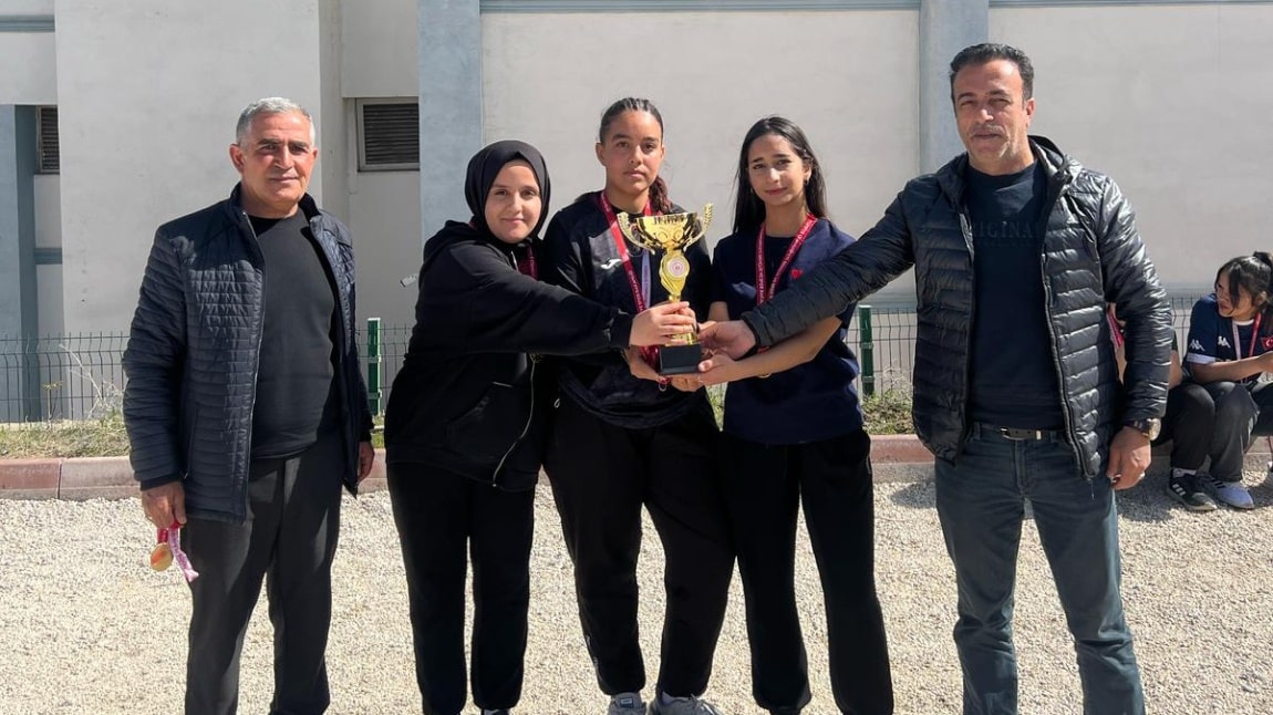 BOCCE KIZ VE ERKEK TAKIMLARIMIZ IL BİRİNCİSİ 
